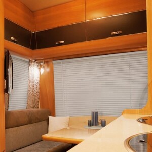 DIAMOND_1_CORDLESS_RV_MINI_BLINDS_2